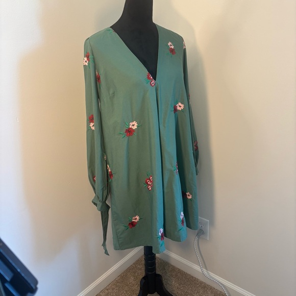 ASOS Dresses & Skirts - ASOS Green Dress with Pink Floral Detail